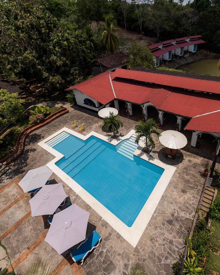 Hacienda Don Vicente Bungalows-Тарапото Экстерьер фото