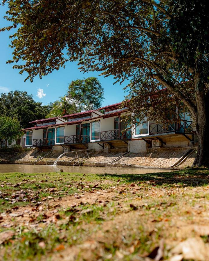 Hacienda Don Vicente Bungalows-Тарапото Экстерьер фото